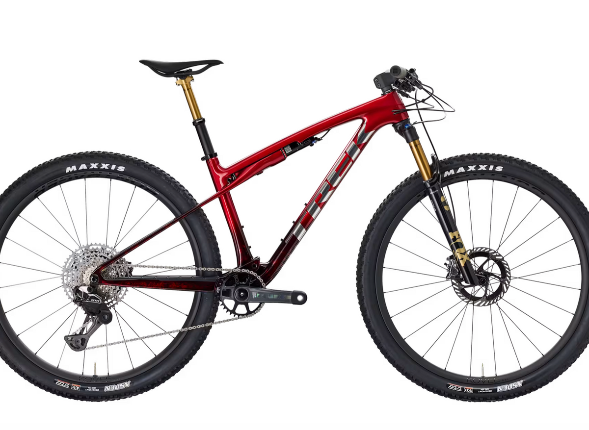 2027 Trek Supercaliber SLR 9.9 XTR Di2 Gen 2- Red Smoke Drizzle — image 2