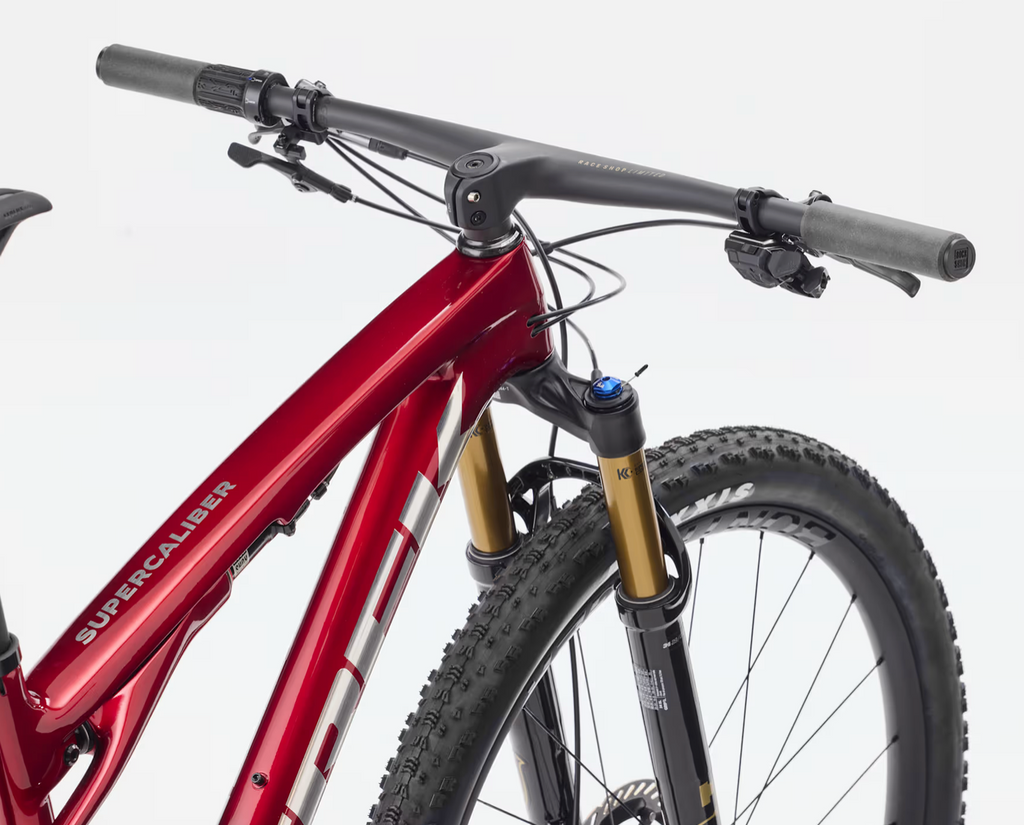 2027 Trek Supercaliber SLR 9.9 XTR Di2 Gen 2- Red Smoke Drizzle — image 5