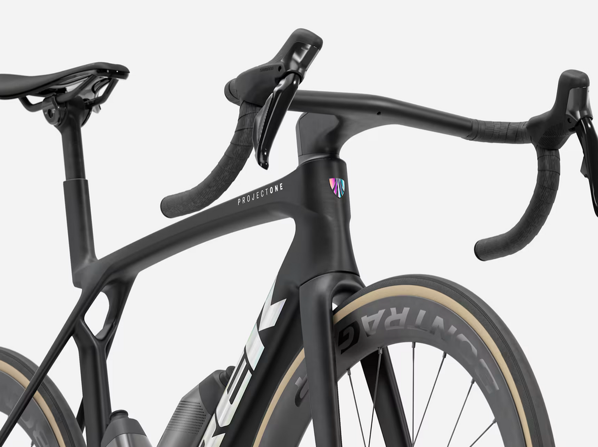 2027 Trek Madone SLR 7 Gen 8- Matte Deep Smoke — image 3
