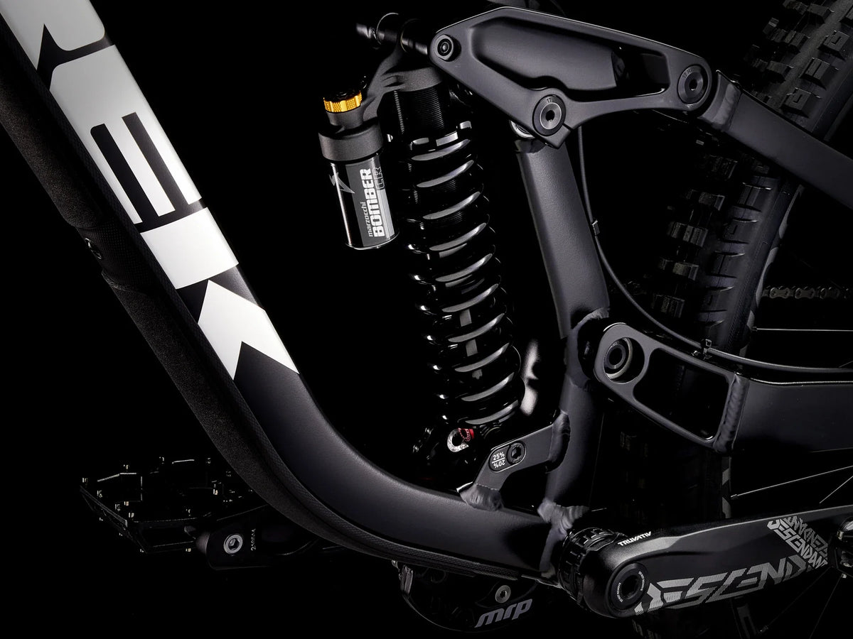 2024 Trek Session 8 - R2 Size — image 3