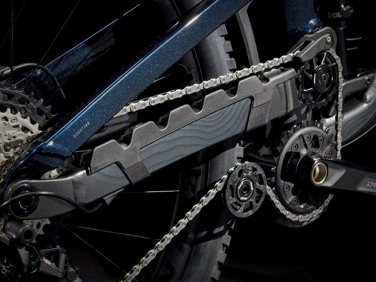 2027 Trek Slash 8 Gen 6 - Marianas Blue — image 5