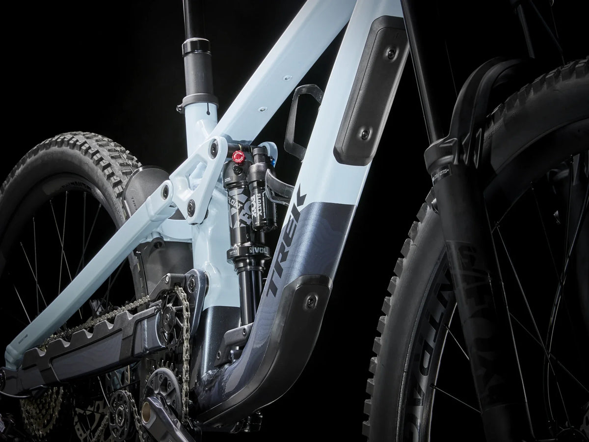 2025 Trek Slash 8 Gen 6 - Plasma Grey Pearl — image 13