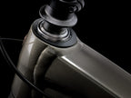 2025 Trek Slash 8 Gen 6 - Plasma Grey Pearl — image 8