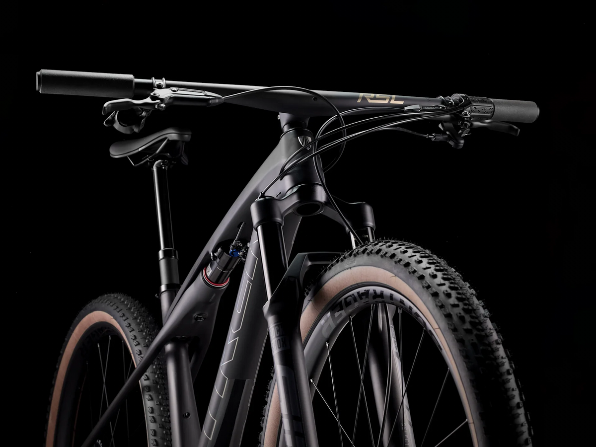 2025 Trek Supercaliber SLR 9.8 X0 AXS T-Type Gen 2 - Deep Smoke — image 4