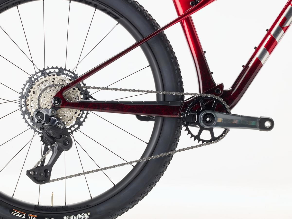 2027 Trek Supercaliber SLR 9.8 XT Di2 Gen 2 - Red Smoke/Drizzle — image 6