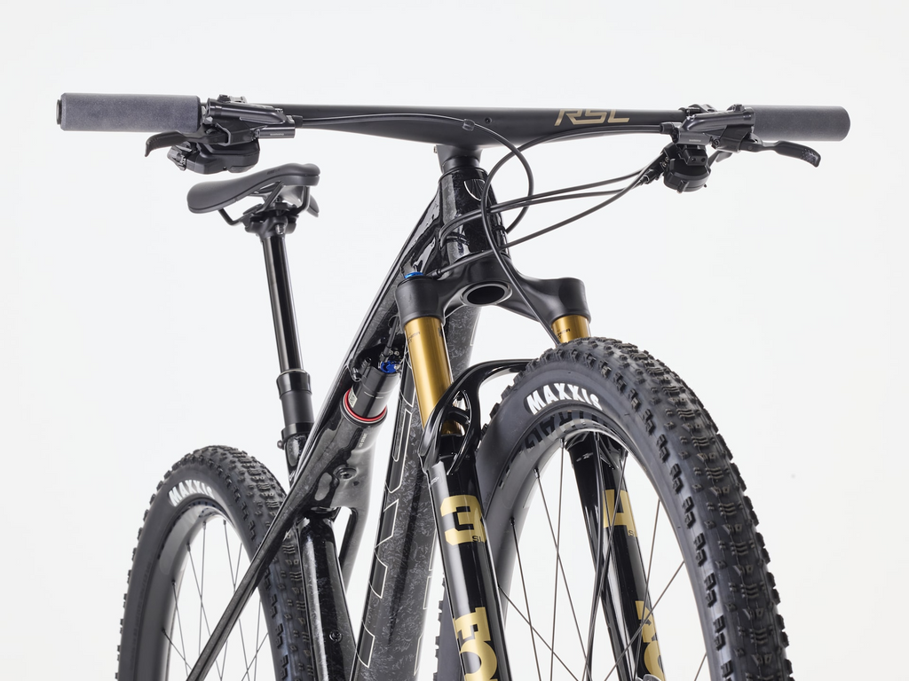 2027 Trek Supercaliber SLR 9.8 XT Di2 Gen 2 - Carbon Smoke/Galactic Grey Marble — image 9