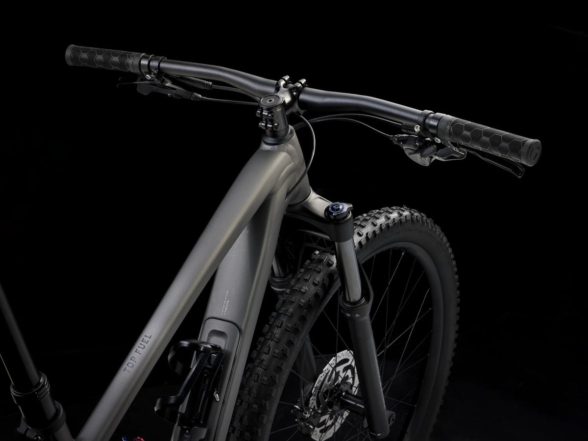 2025 Trek Top Fuel 5 Gen 4 - Matte Mercury — image 3