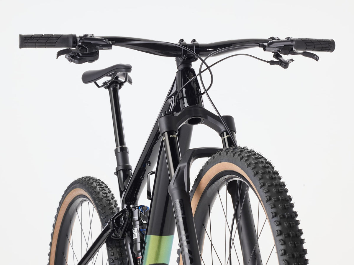 2027 Trek Top Fuel 9.8 XT Di2 Gen 4 - Dark Star — image 3