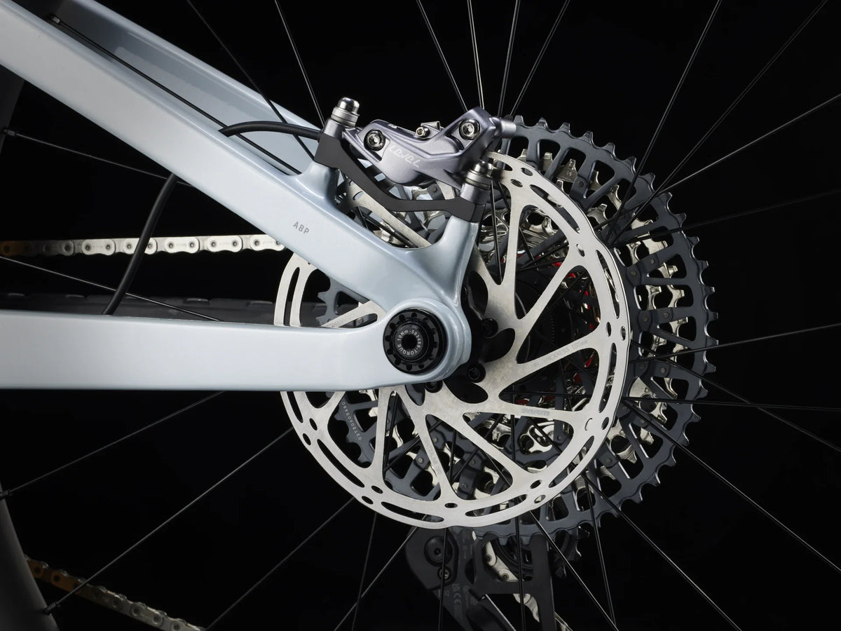 2024 Trek Top Fuel 9.8 GX AXS T-Type - Plasma Grey Pearl — image 9