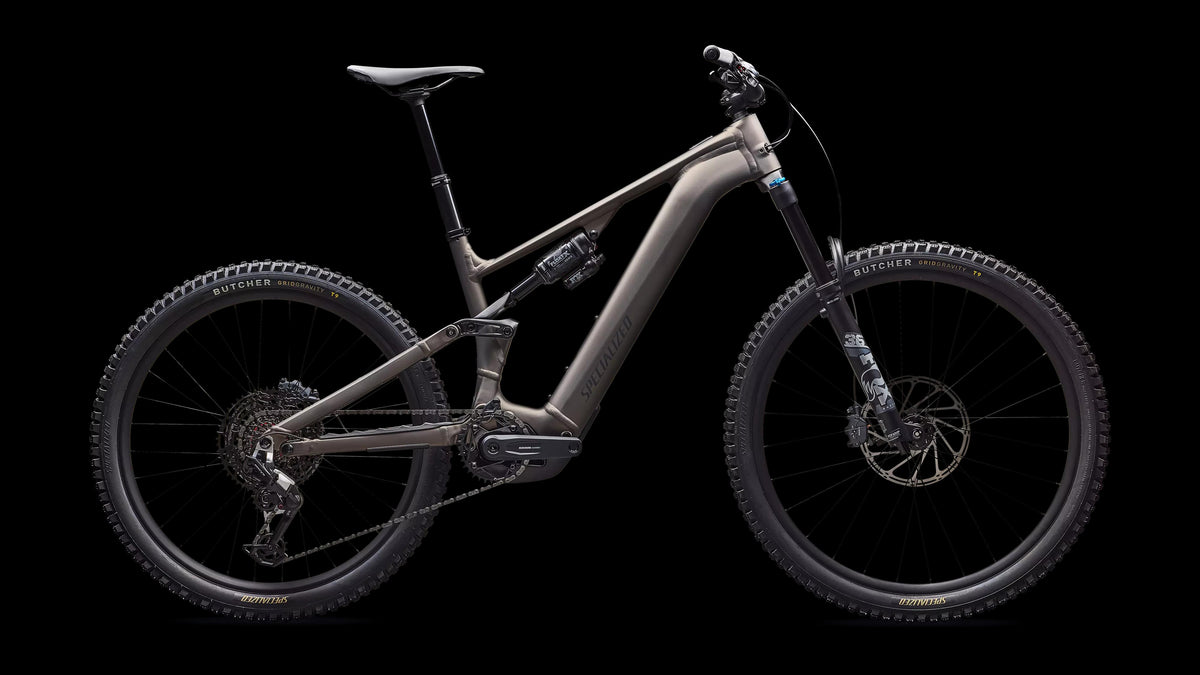 Turbo Levo 4 Comp Alloy (2026) — Satin Gunmetal / Obsidian — side view