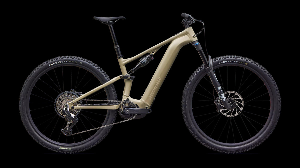 Turbo Levo R Comp Alloy (2027) — Satin East Sierras / Sandstone Metallic — side view