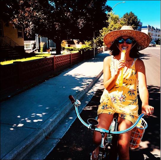 sixthreezero EVRYjourney Women's 26" 7 Speed Steel Step-Through Touring Hybrid Bicycle — product view 226