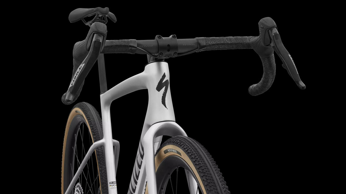 Crux 5 Expert - SRAM Force XPLR (2027) — Shadow Silver/Obsidian Metallic — detail 50