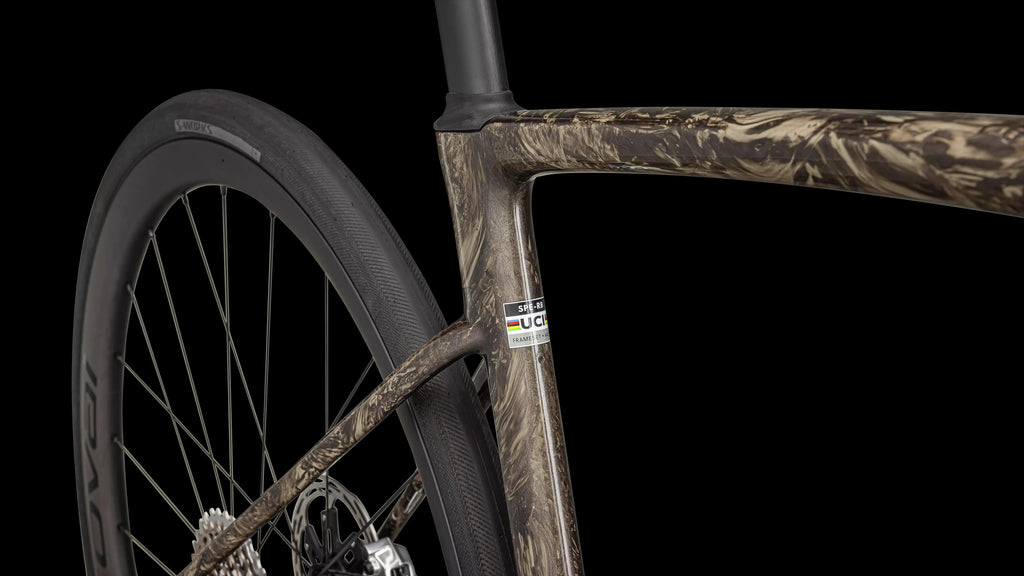 S-Works Roubaix SL8 – SRAM RED AXS (2025) — Gloss Taupe / Gunmetal Strata / Charcoal — detail 60