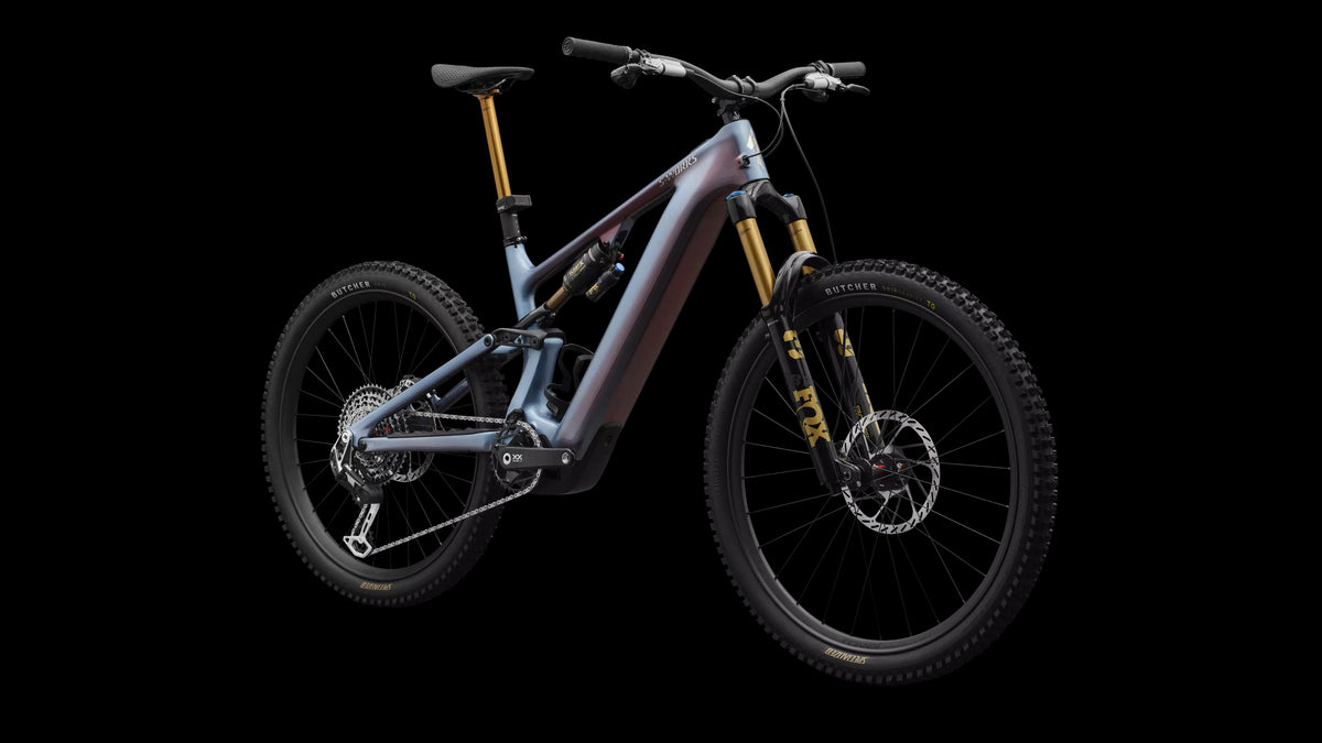 S-Works Turbo Levo 4 (2026) — Gloss Glacial Metallic / Red Pearl / Black Pearl — detail 150