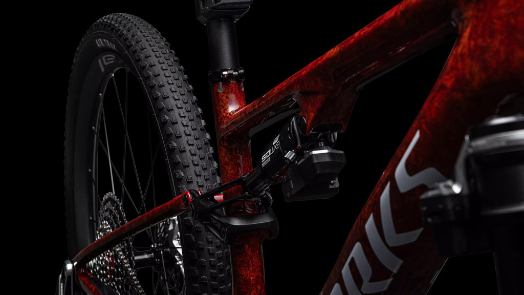 S-Works Epic 8 - SRAM XX SL AXS, RockShox Ultimate Flight Attendant (2026) — Gloss Fiery Red Dry Impasto / Metallic White Silver — detail 130