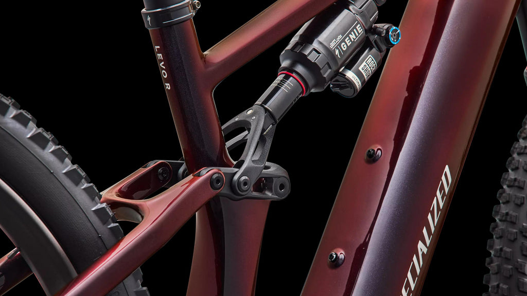 Turbo Levo R Pro (2027) — Gloss Black Red Chameleon / Dolomite — detail 80