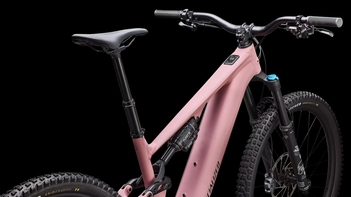 Turbo Levo 4 Comp Alloy (2026) — Satin Dusky Pink / Cypress Metallic — detail 40