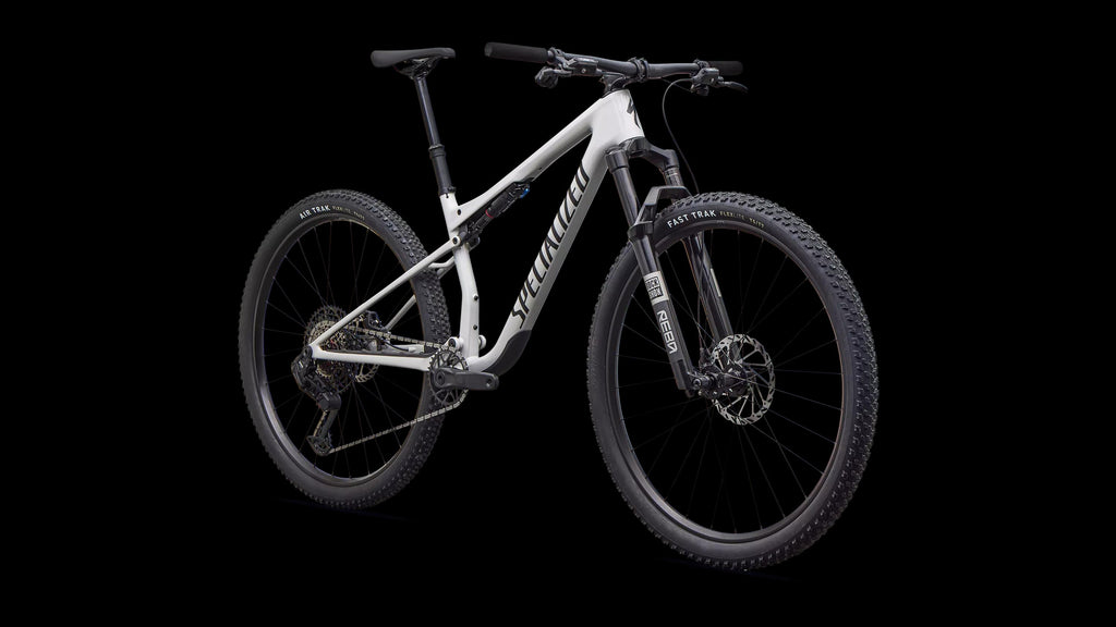Epic 9 Sport (2027) — Gloss Dolomite Metallic / Metallic Obsidian — detail 20