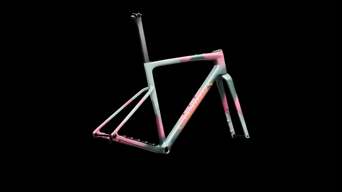 S-Works Crux 5 Frameset - FACT 12r Carbon (2027) — Agave Grey/Photon Tint over Silver Dust — detail 60