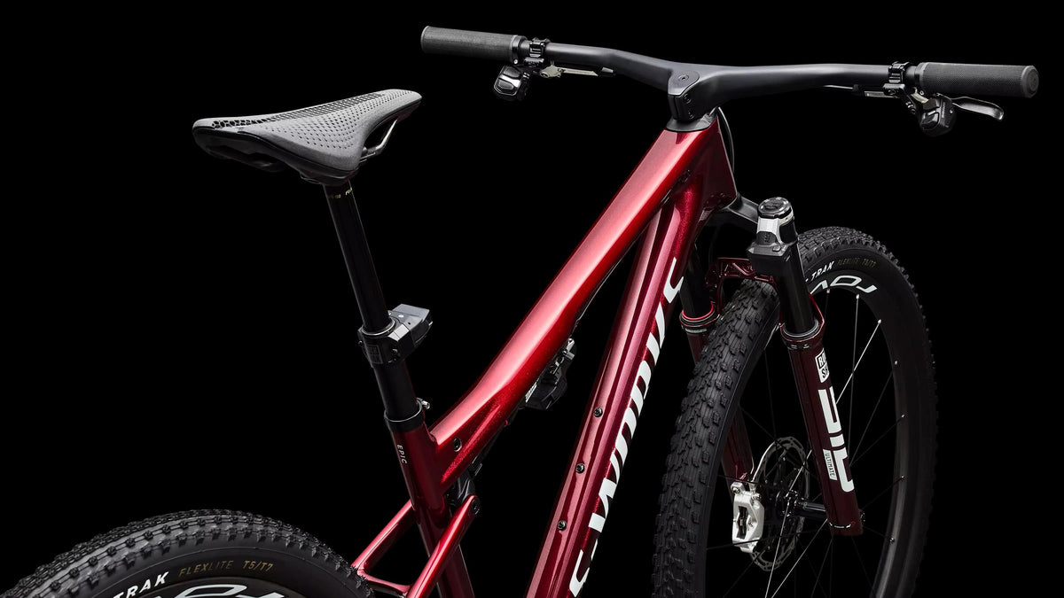 S-Works Epic 9 (2027) — Gloss Red Tint Over Red Reflex Pearl Edge Fade / Metallic White Silver — detail 110
