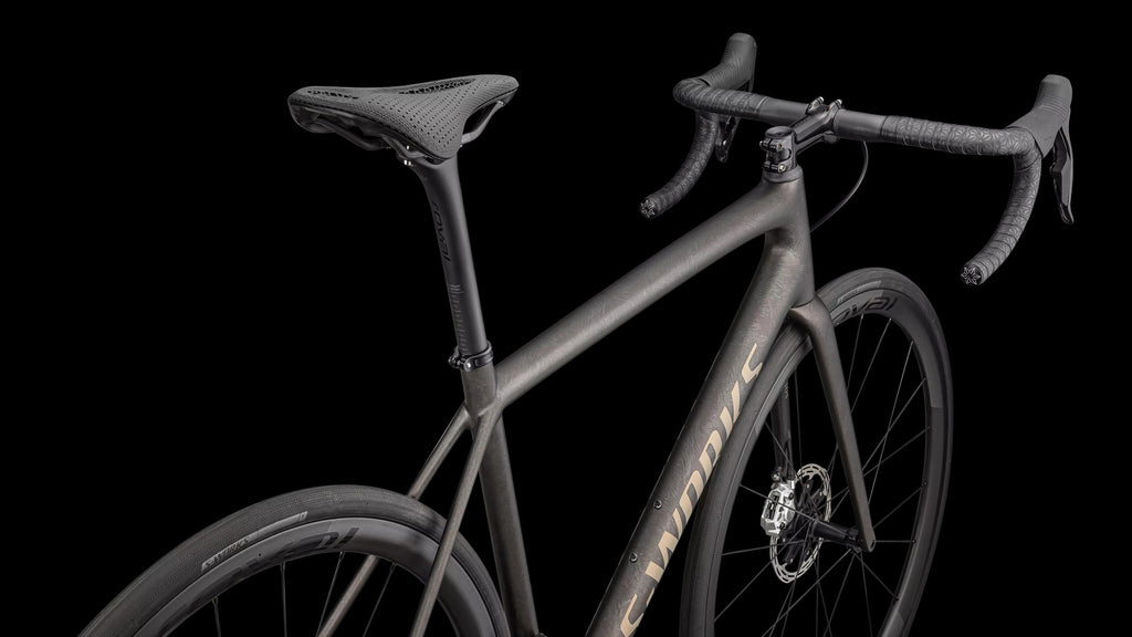 S-Works Aethos - SRAM RED AXS (2025) — Satin Doppio / Gunmetal Dry Brushed / Gold Pearl — detail 40