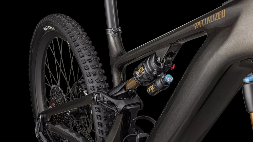 Turbo Levo 4 Pro (2026) — Gloss Metallic Obsidian / Burnt Gold Metallic — detail 60