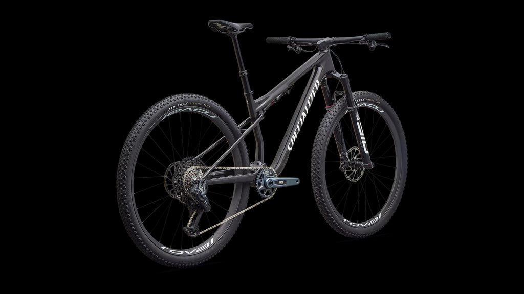 Epic 9 Expert (2027) — Gloss Carbon / White — detail 30