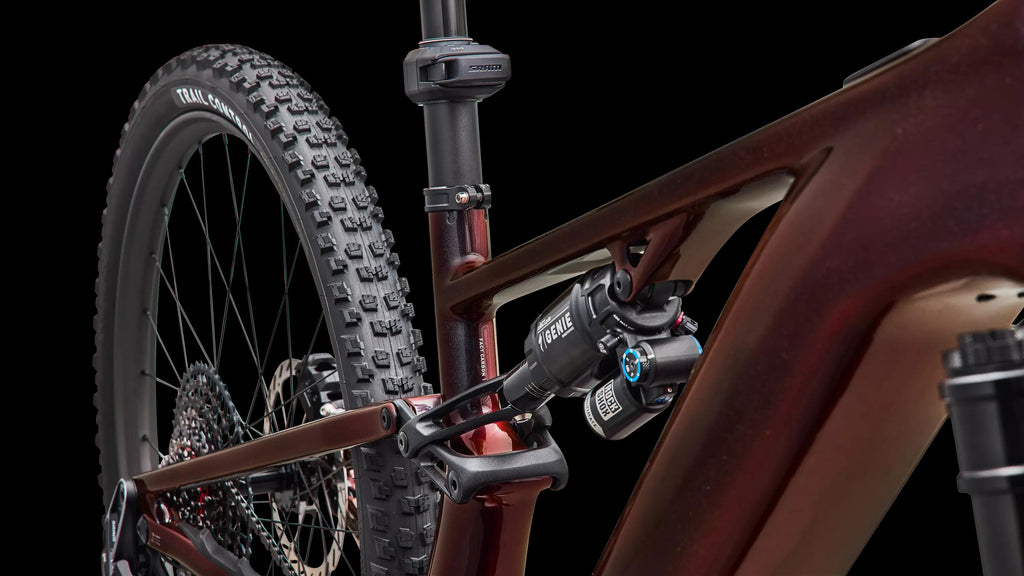 Turbo Levo R Pro (2027) — Gloss Black Red Chameleon / Dolomite — detail 60
