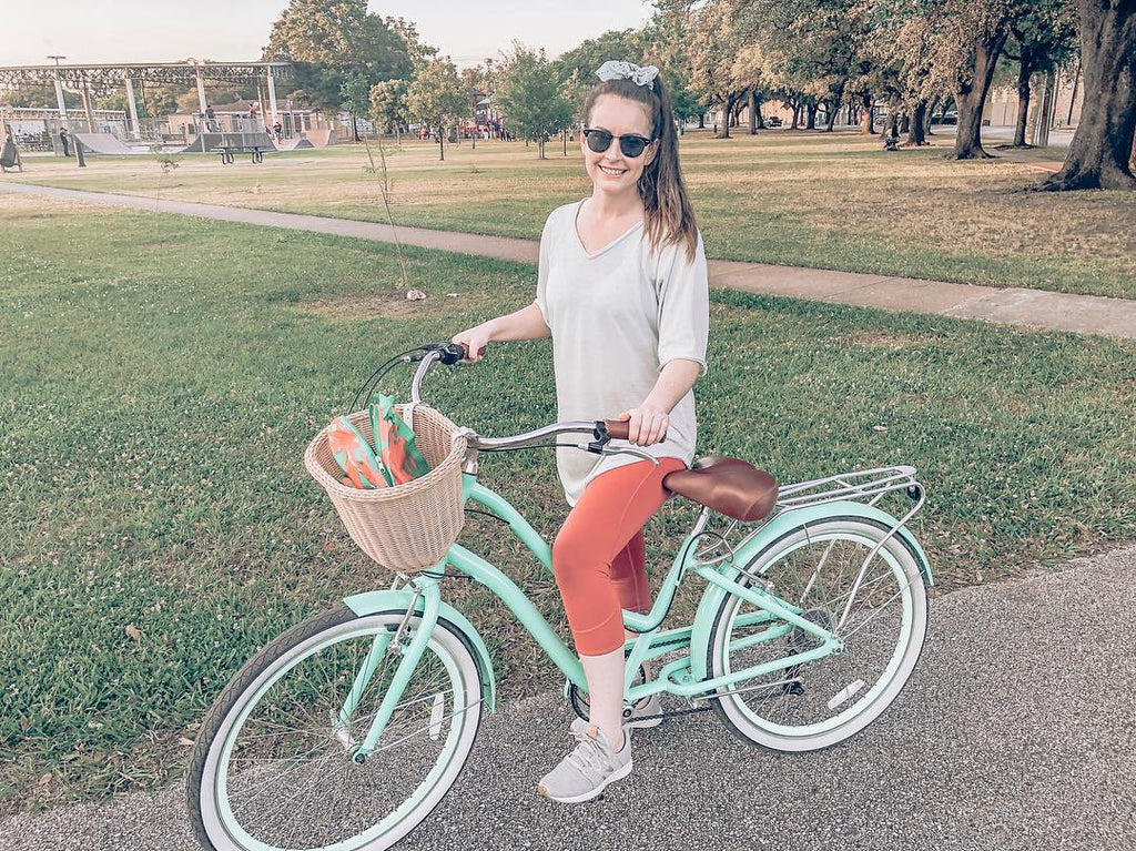 sixthreezero EVRYjourney Women's 24" 7 Speed Step-Through Touring Hybrid Bicycle — product view 198
