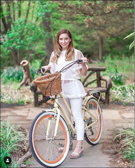 sixthreezero EVRYjourney Women's 24" 7 Speed Step-Through Touring Hybrid Bicycle — product view 240
