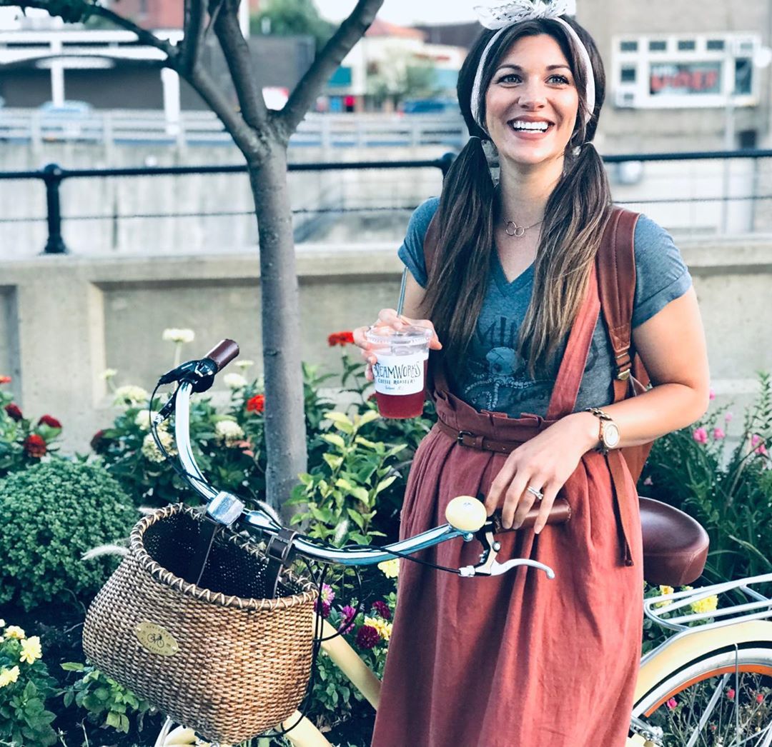 sixthreezero EVRYjourney Women's 26" 500W 7 Speed Electric Hybrid Bicycle — product view 110