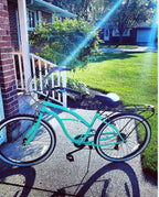 sixthreezero Around the Block Women's 24" 21 Speed Beach Cruiser Bicycle with Rear Rack — product view 70