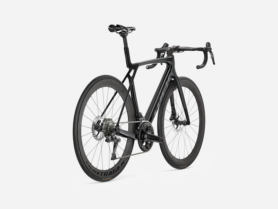 2027 Trek Madone SL 7 Gen 8 - Gloss Dark Star/Matte Deep Smoke — image 9